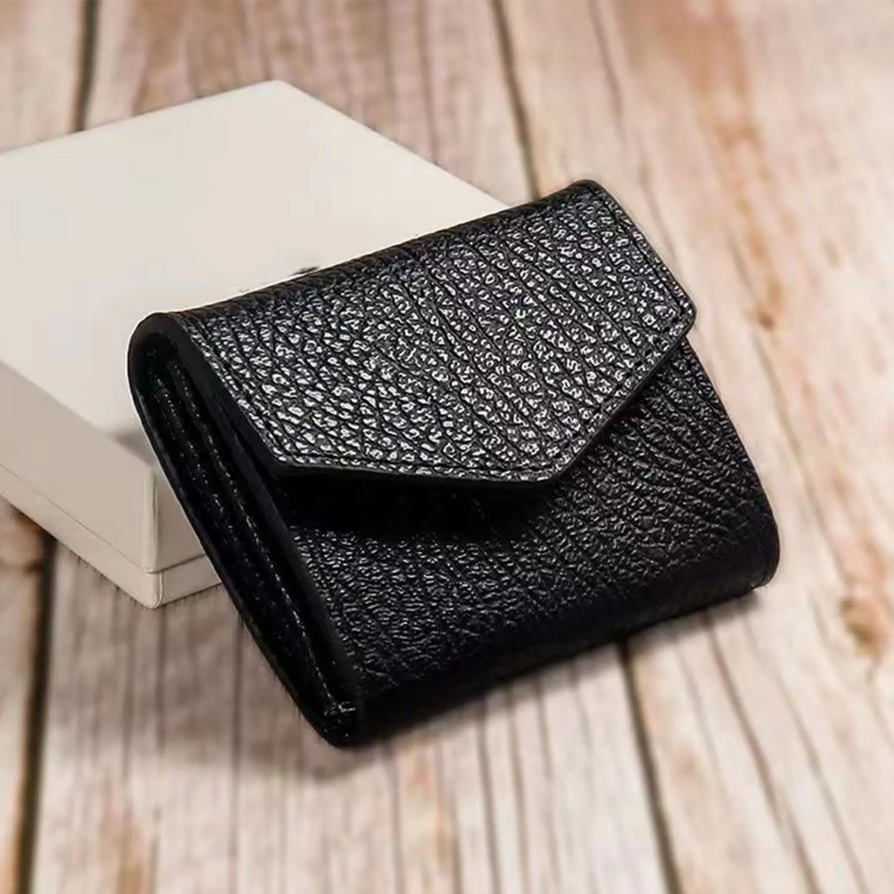 Business Wallet 15 with Zipper | PORSCHE SHOP