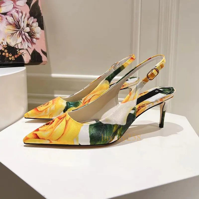 Slingback High Heels Prints klänningskor Lyxiga kvinnor pekade tå stilettparty sko designer lady blommor romantisk sexig pumpar sandal med låda