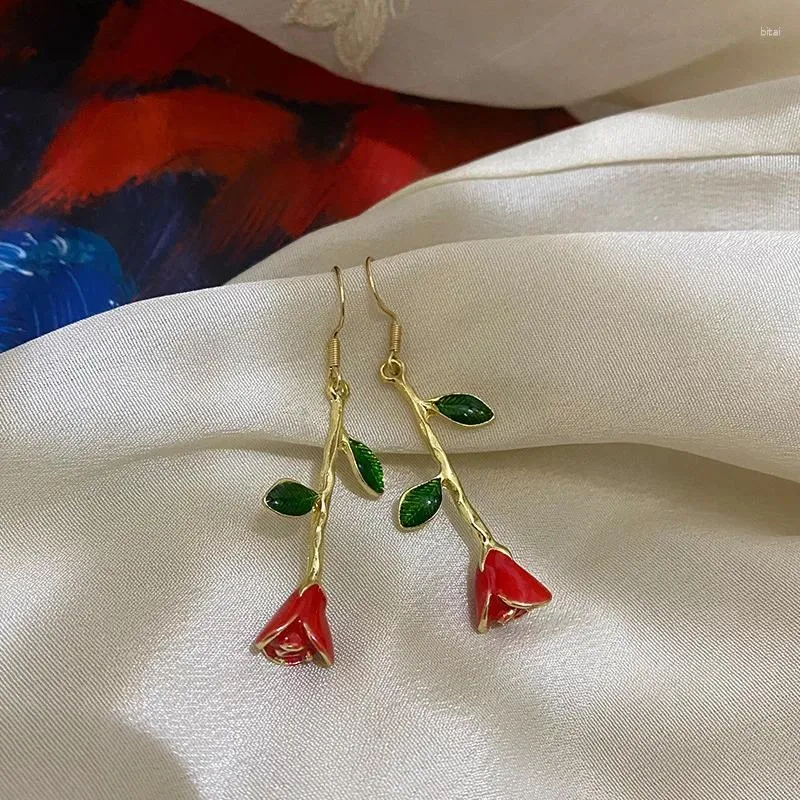 Dangle Earrings Vintage Rose Flower Hook Red Luxury Aesthetic Charm Elegant Plant Pendant Earring 2024 Korean Trendy Jewelry For Women