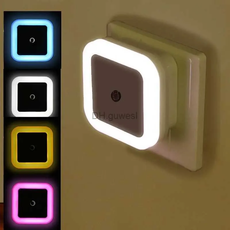 Nocne światła Mini LED Nocne Light EU/US Plug-in Dusk to Dawn czujnik Noc Lampa Square do korytarza korytarza korytarza 110V 220V YQ240207