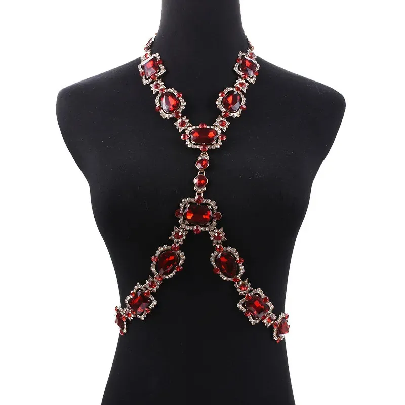 Lyxig sexig kroppschain smycken tillbehör rubin röd kristall strass bh sele korsett halsband midje kroppskedja för kvinnor män 240127
