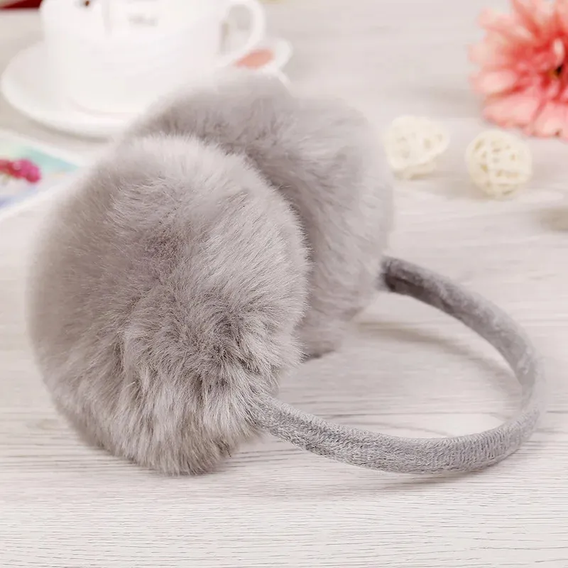 Arrival Winter Earmuffs for Men and Women Universal Plush Warm Earmuffs Cute Rabbit Fur Ear Bags for Female and Male240125