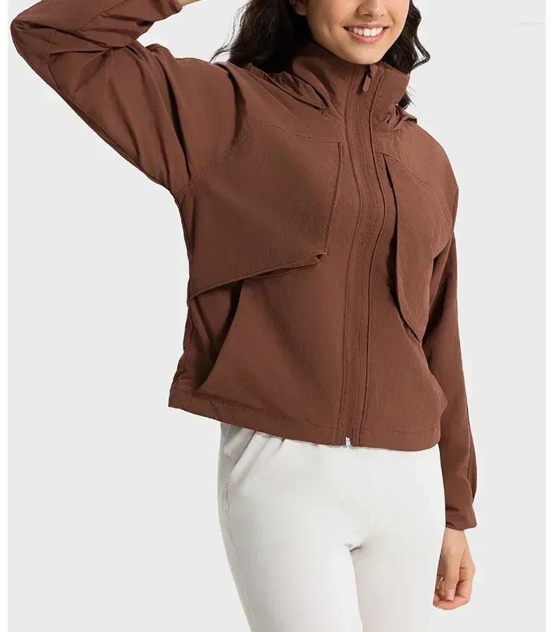 Aktif Gömlekler 2024 Su geçirmez Kadınlar Yoga Spor Uzun Kollu Sweatshirt Hoode Uzun kollu kapüşonlu ceket