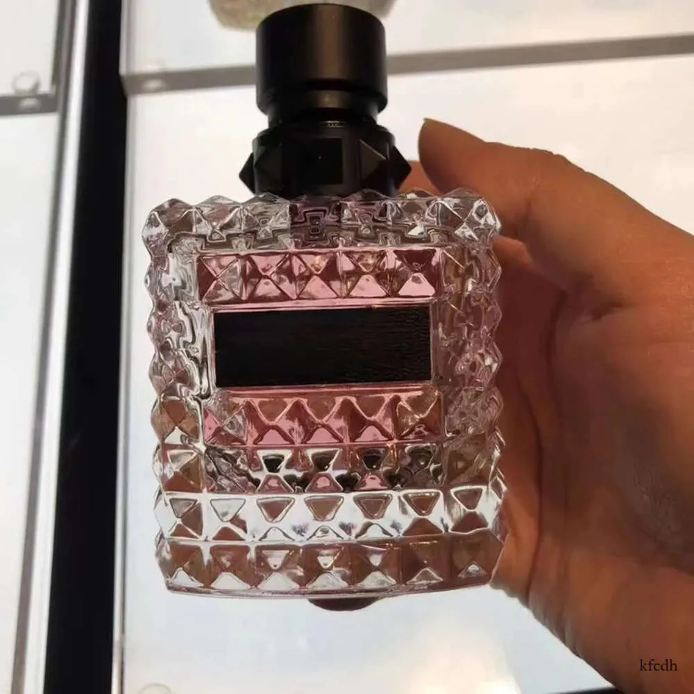 VALENTINO UOMO BORN IN ROMA INSTENSE 香水 Amazon.com : Uomo Born In Roma Intense by Valentino for Men