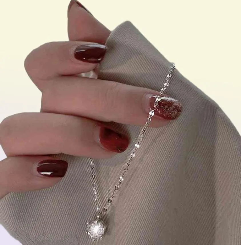 925 Silver Single Diamond Naszyjnik Kobieta prosta wzór łańcucha obojczyka Nisza Nisza Lekkie luksusowe uroki Jewlery wisiet65861341183630