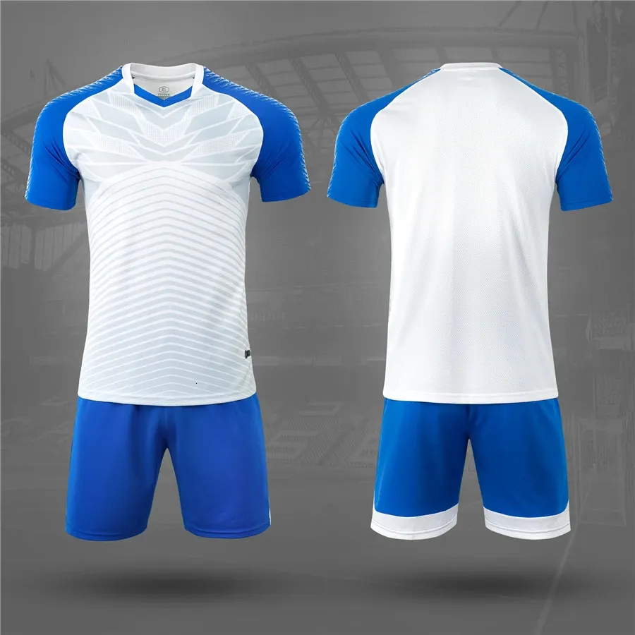 Men Kids Soccer Tets Short Sleeve Volleyball Assions Football Proubeys Stirts Sport Kit Suity Suit Tuphable Custom Printing 240122