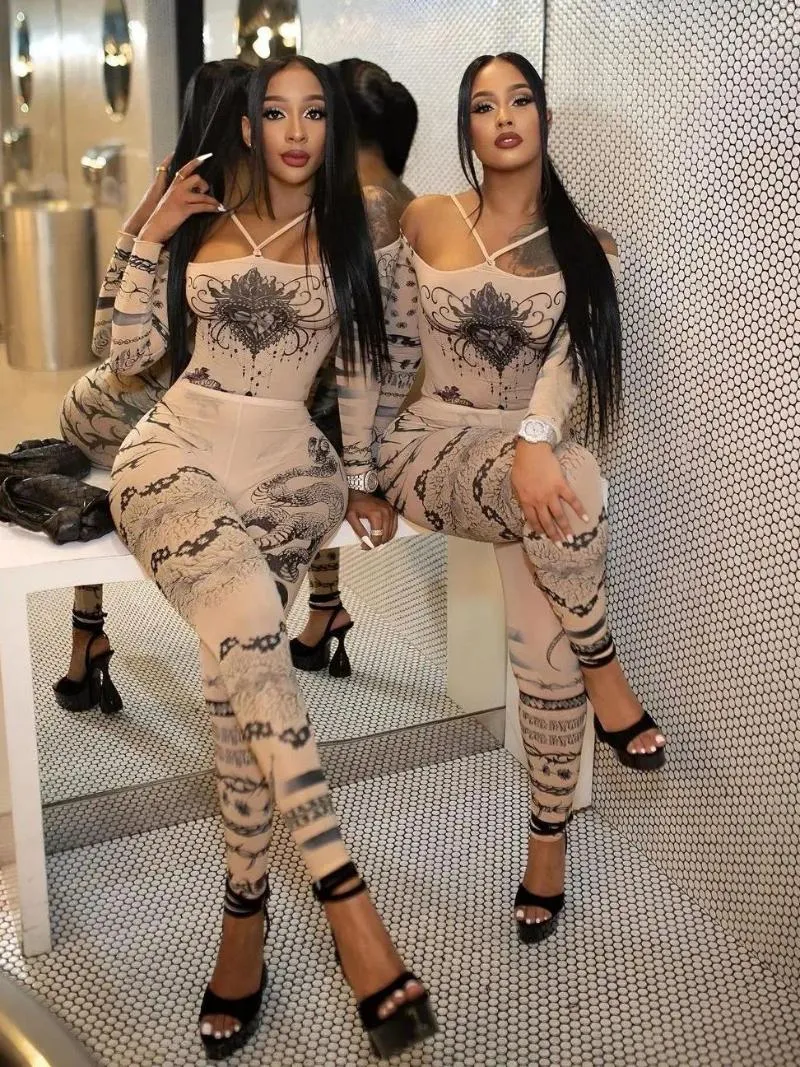 Kadınlar iki parçalı pantolon tuhaf puss seksi tişört kadınlar 2 set moda kalp baskısı eğik çizg