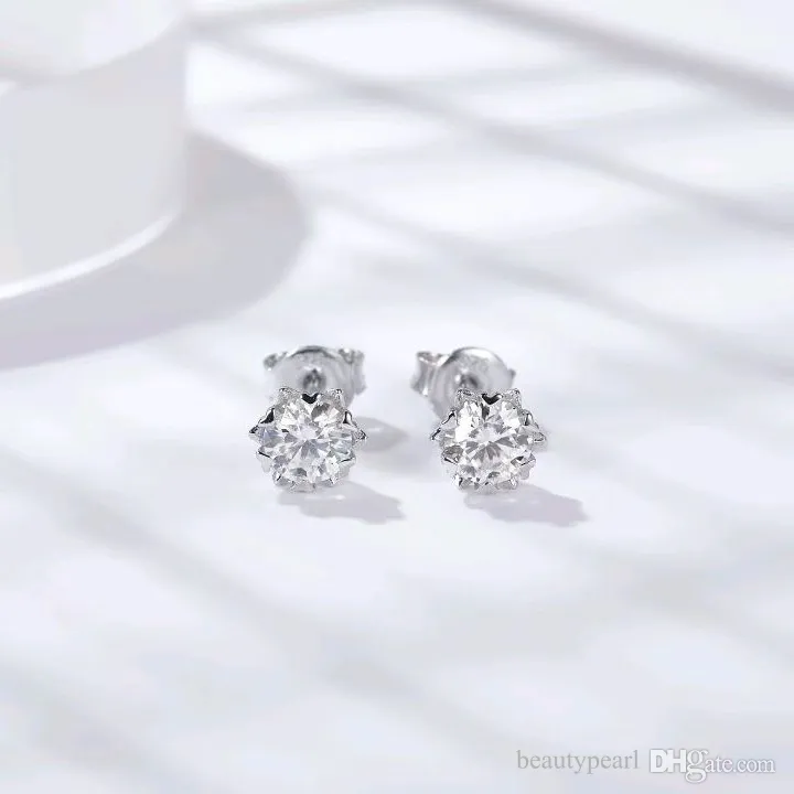 High Quality Moissanite VVS Sterling Silver Snowflake Earrings for Ladies 0.3 CT 0.5 CT 1CT Moissanite Stud