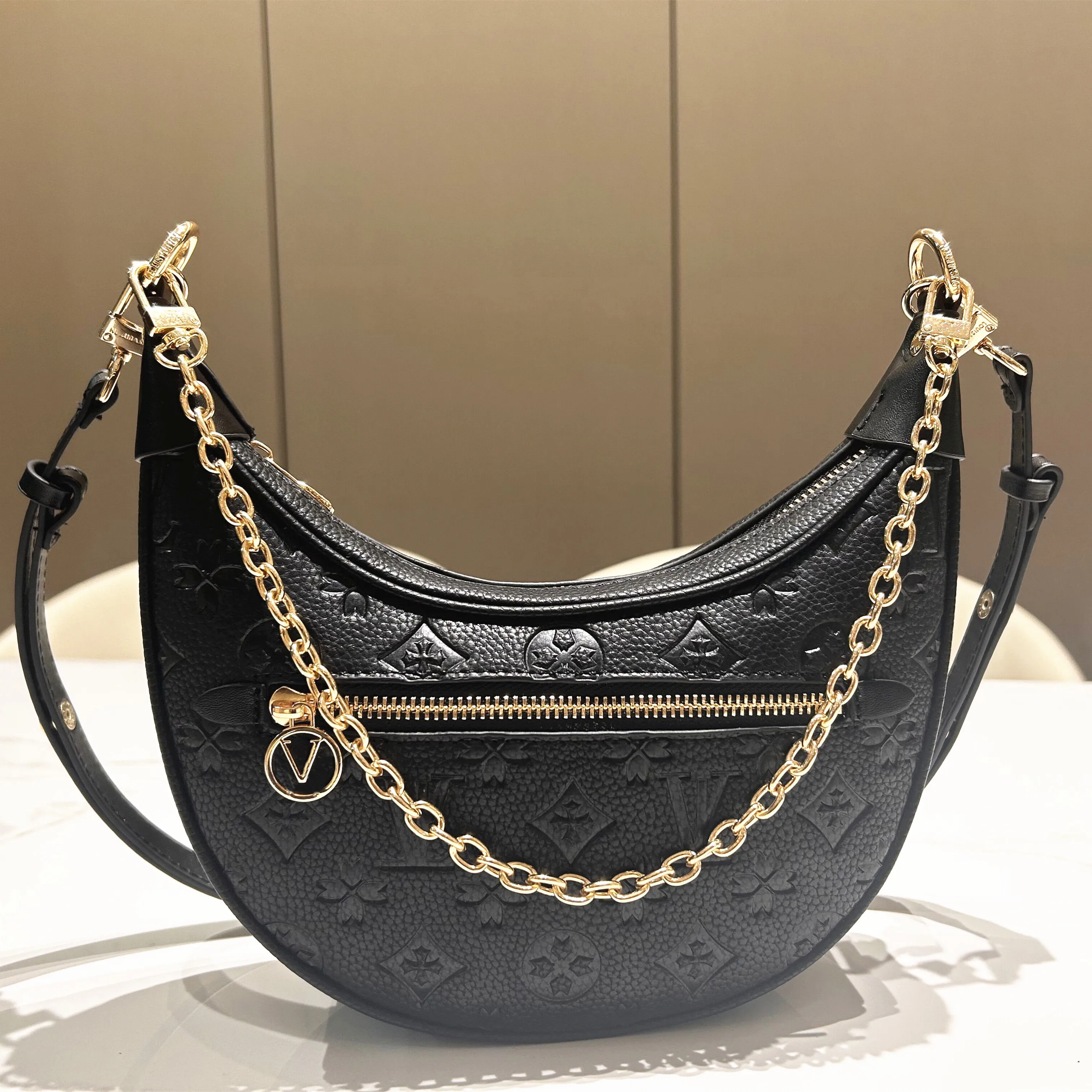 borse hobo ad anello Borsa a catena in oro Designer di lusso Borsa da donna in tela rivestita con cerniera Borsa a tracolla a tracolla Borse con fondo a mezzaluna Borse Luna Borse AAA