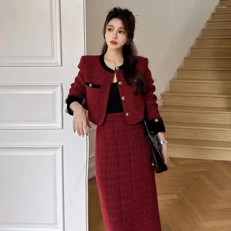 Платье из двух предметов UNXX, высококачественный и удобный теплый зимний комплект, шикарная маленькая юбка для богатых девочек, красный костюм во французском стиле