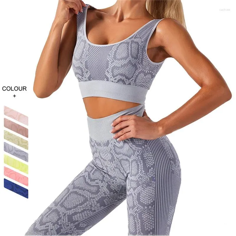 Aktiva uppsättningar 2024 Ormtryck Sömlösa 2 stycken Yoga Set Women Gym Clothes Sports BH och fitness Leggings Running Workout Sportwear