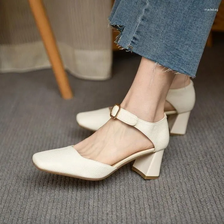 Sandals Woman Retro Ladies Cowhide Patchwork Shoes Spring Closed Toe Roman Style Vintage Pumps With Buckle Elegant Summer Sandal