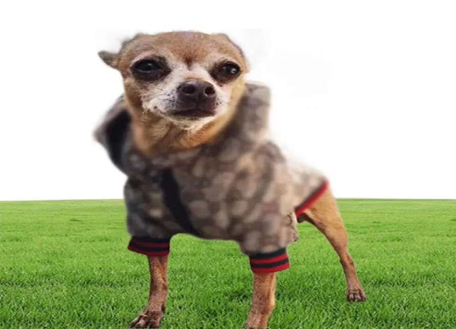 Pet köpek giyim klasik marka desen moda köpekler ceket tişörtü sevimli oyuncak kapüşonlar takım elbise küçük köpek dışarıları4541828