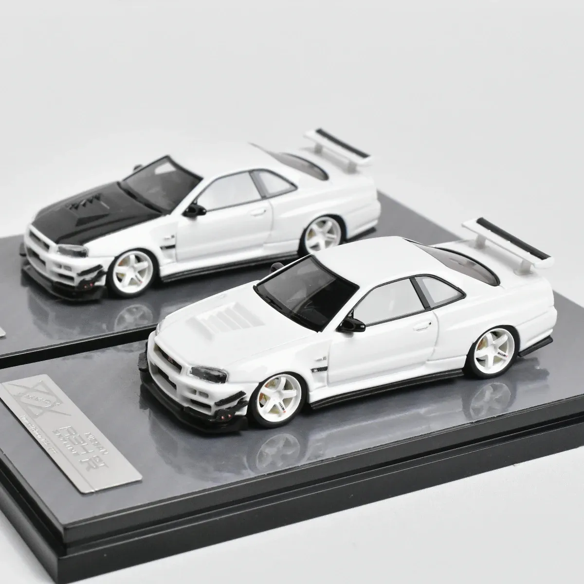 404 ERROR 1 64 GTR R34 HESDIE DIECAST MODEL CAR 240131