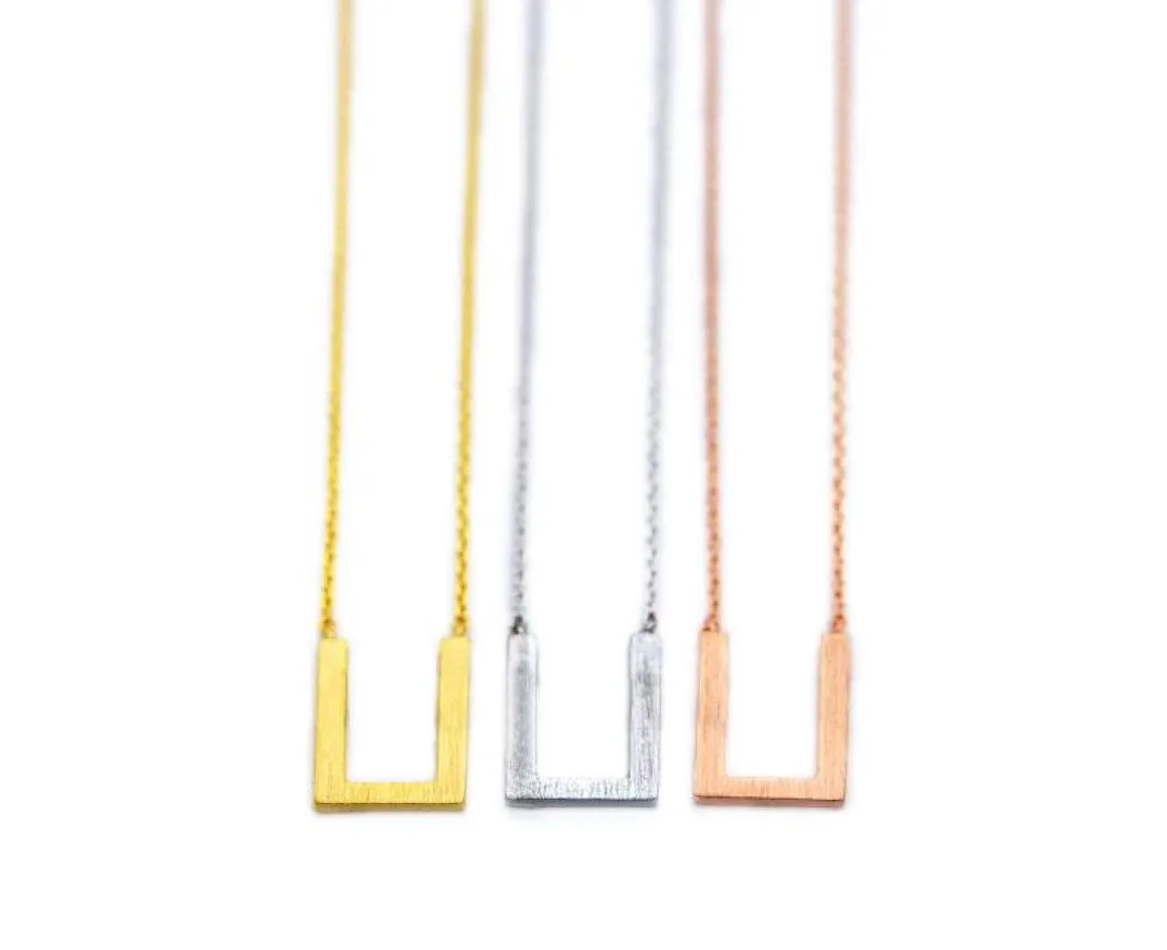 Fashion U pendant necklaces Beautiful drawing on the surface of the ushaped necklaces Geometry simple style pendant necklaces6826325