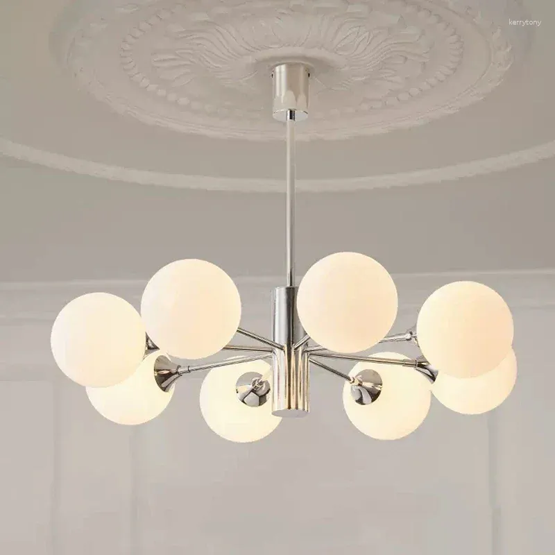 Lampadari Lampadario moderno a soffitto a LED per camera da letto Sala da pranzo Lampada a sospensione a sfera in vetro bianco latte lucido Lampada a sospensione per decorazioni per la casa