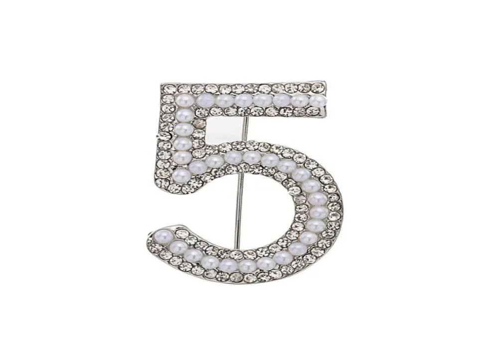 Big Brand Brosches Letter 5 Full Brooches Pins For Women Party Flower Pearl Brosches Jewelry3900252