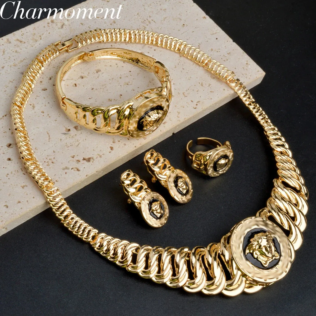 Dubai Luksusowy zestaw biżuterii dla kobiet Złota Plane Lion Naszyjnik Bransoletka Ring Kolczyki Czarne szkliwo klasyczne codzienne noszenie prezent na imprezę 240130