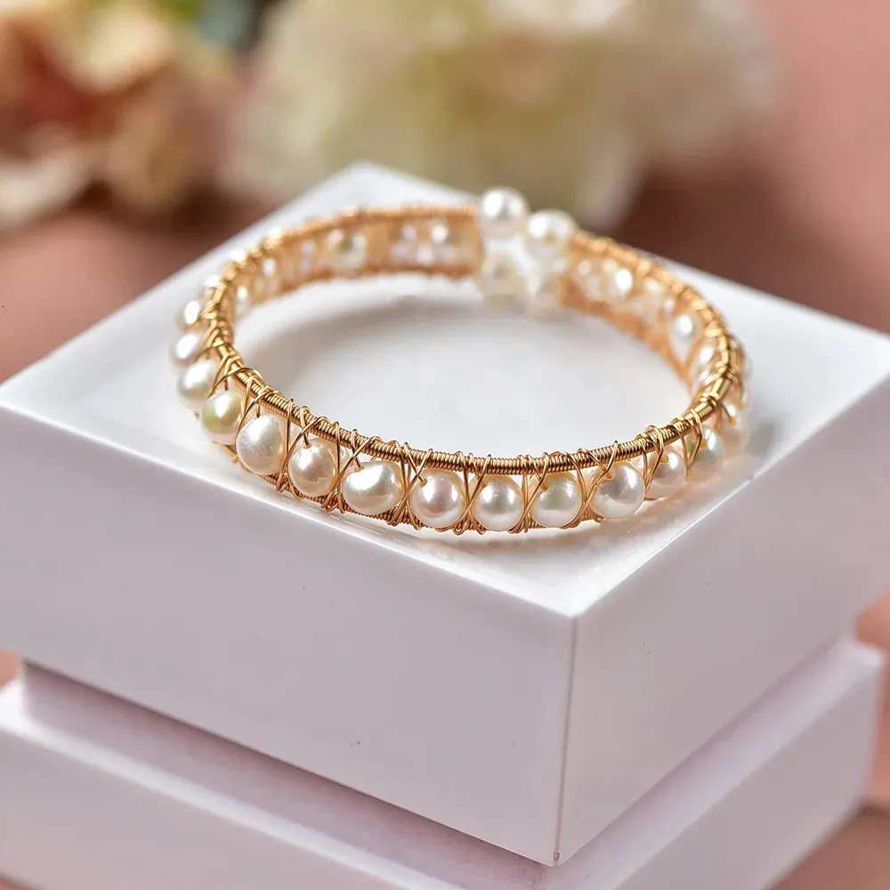 Bracelet de perles d'eau douce blanches naturelles texturées, fait à la main, Vintage, rempli d'or 14 carats, ouvert, bijoux de guérison, 240118
