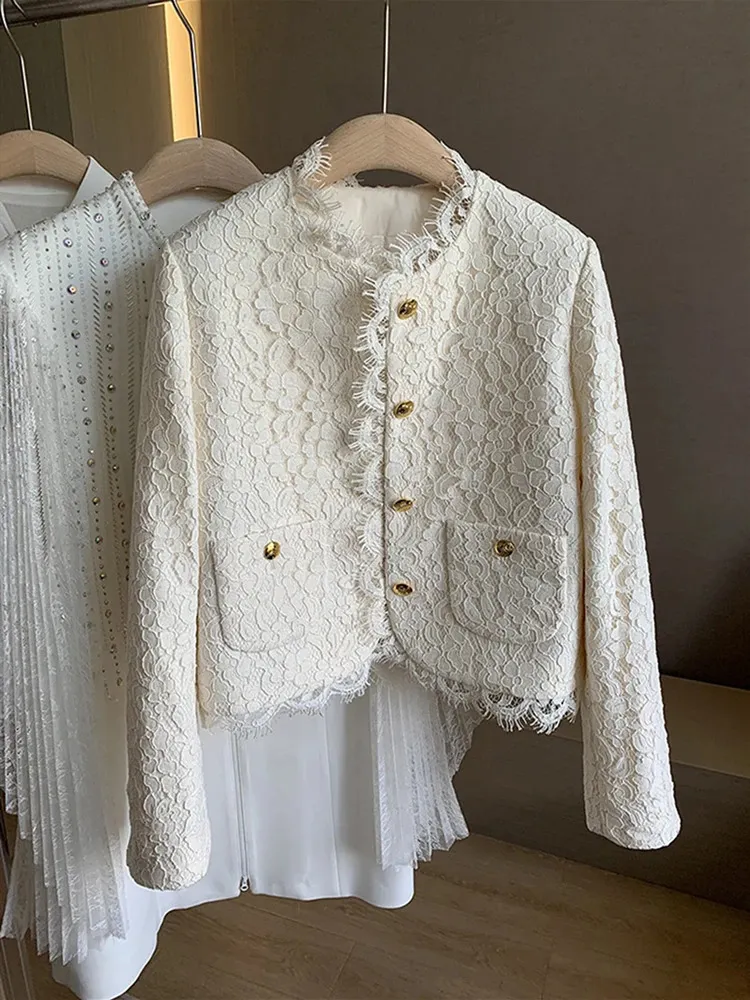 Lyxdesignkläder Kvinnor Autumn Elegant Oneck Short Beige Lace Jacket Coat Jaqueta Feminina Korea Fashion Streetwear Outfits 240124