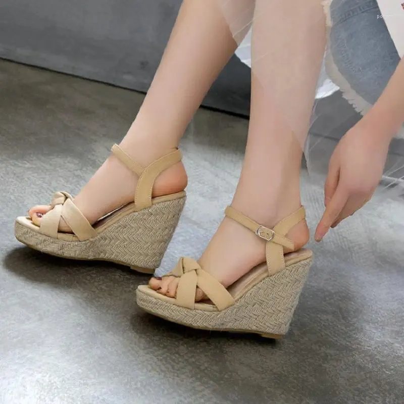 Sandalen Sianie Tianie 2024 Open Teen Blauw Rood Klassieke Vrouw Espadrilles Platform Sleehakken Hoge Hakken Dame