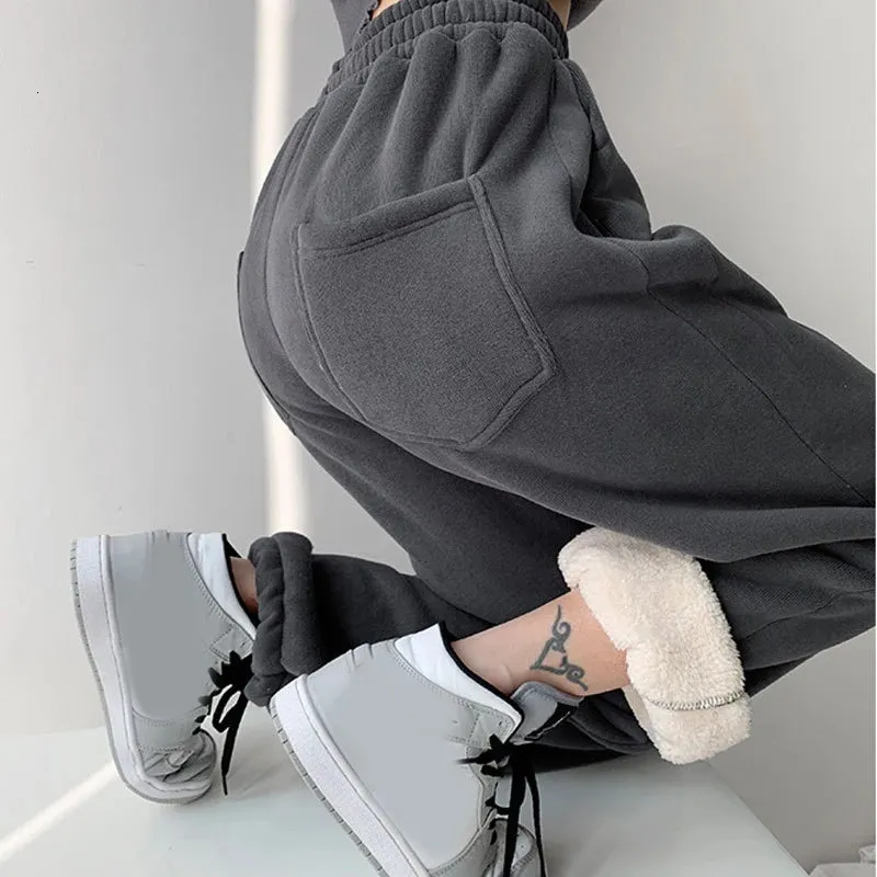 Autumn S-xxl Size Grey Baggy Sweatpants Women Winter Loose Women Sports Pants White Byxor joggar streetwear cool 240202