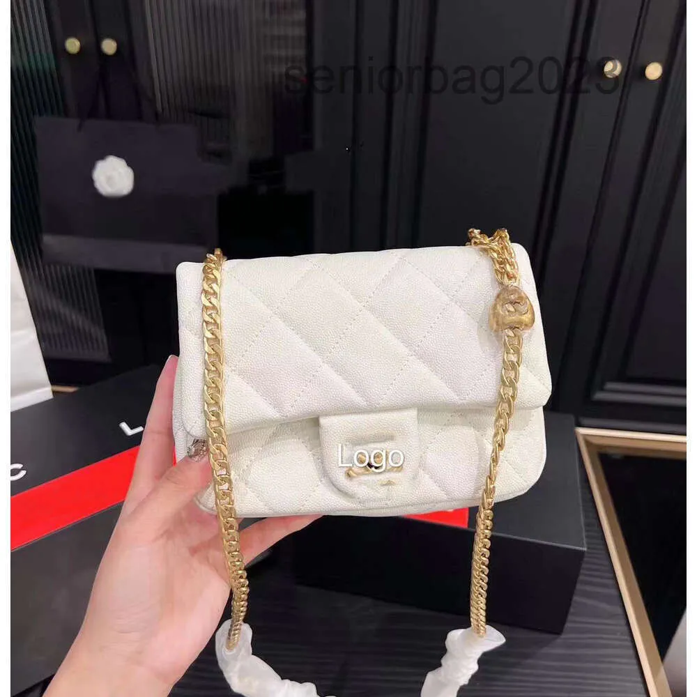 Designer Channell Cc Bolsa Bolsa Praia Crossbody A Tote Bolsa De Ombro Luxo Moda Homem Mulher Novo Coração De Pêssego Branco Messenger Maquiagem Saco Quadrado