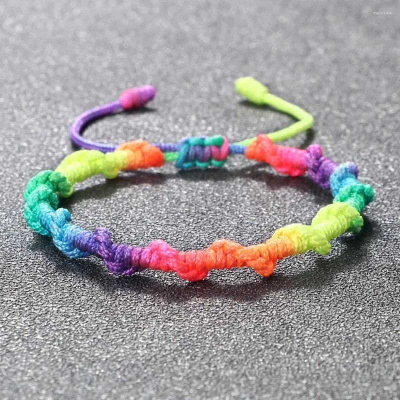 Bracelets à maillons en corde de Nylon tressée pour femmes et hommes, chaîne de poignet personnalisée tricotée à la main, breloque multicolore, cadeau réglable