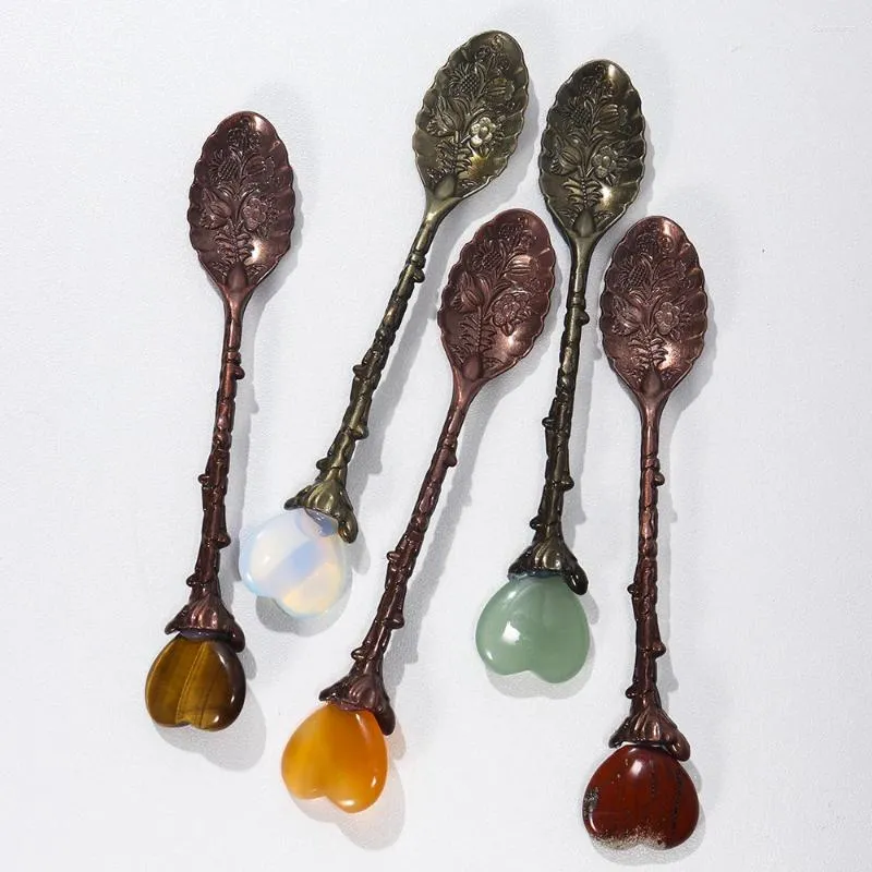 Coffee Scoops 1 PCS Retro Dessert Spoon Creative Creative Handled Maginage Natural Crystal en forme de glace Crème Icepoon 1PCS