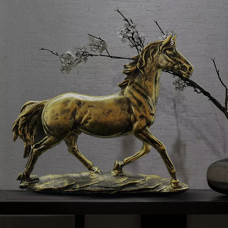 Brązowa żywica koni Rzeźba w stylu retro w wewnętrznej części stół do dekoracji stolika zwierząt figurka domowa szafka dekoracja akcesoria 240119