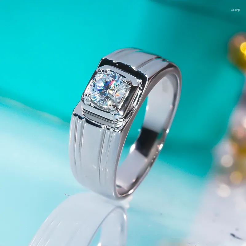 クラスターリングQinhuan D Color Moissanite with Certificatemen's Ring S925 STERLING SILVER PLATINUMメッキハイジュエリー