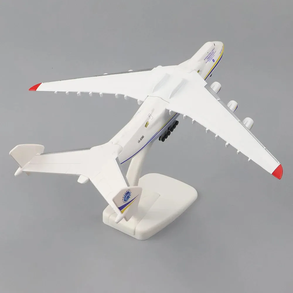 20cm Antonov 225 Alloy Model Aircraft Worlds Largest Cargo Plane