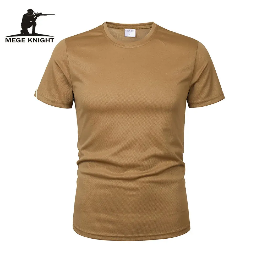 Mege Brand Military Clothing Tactical Mens Teeシャツ丸ネックソリッドシャツ短袖