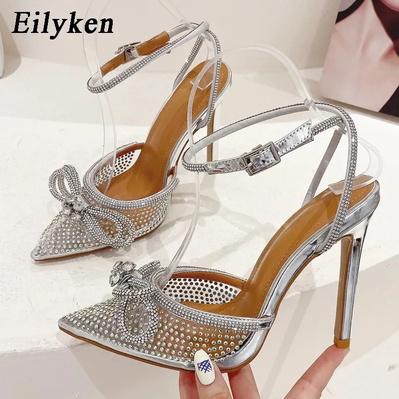 Eilyeken PVC Transparenta Women Pumps Sexig fjäril-knot Crystal High Heels Point Toe Wedding Prom Sandals Spring Shoes 240129