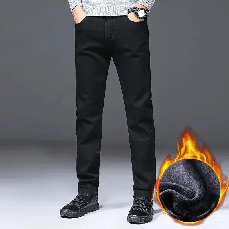 2023 inverno in pile spesso per gli uomini freddi caldi jeans slim elasticità skinny moda nera pantaloni casual pantaloni 240127