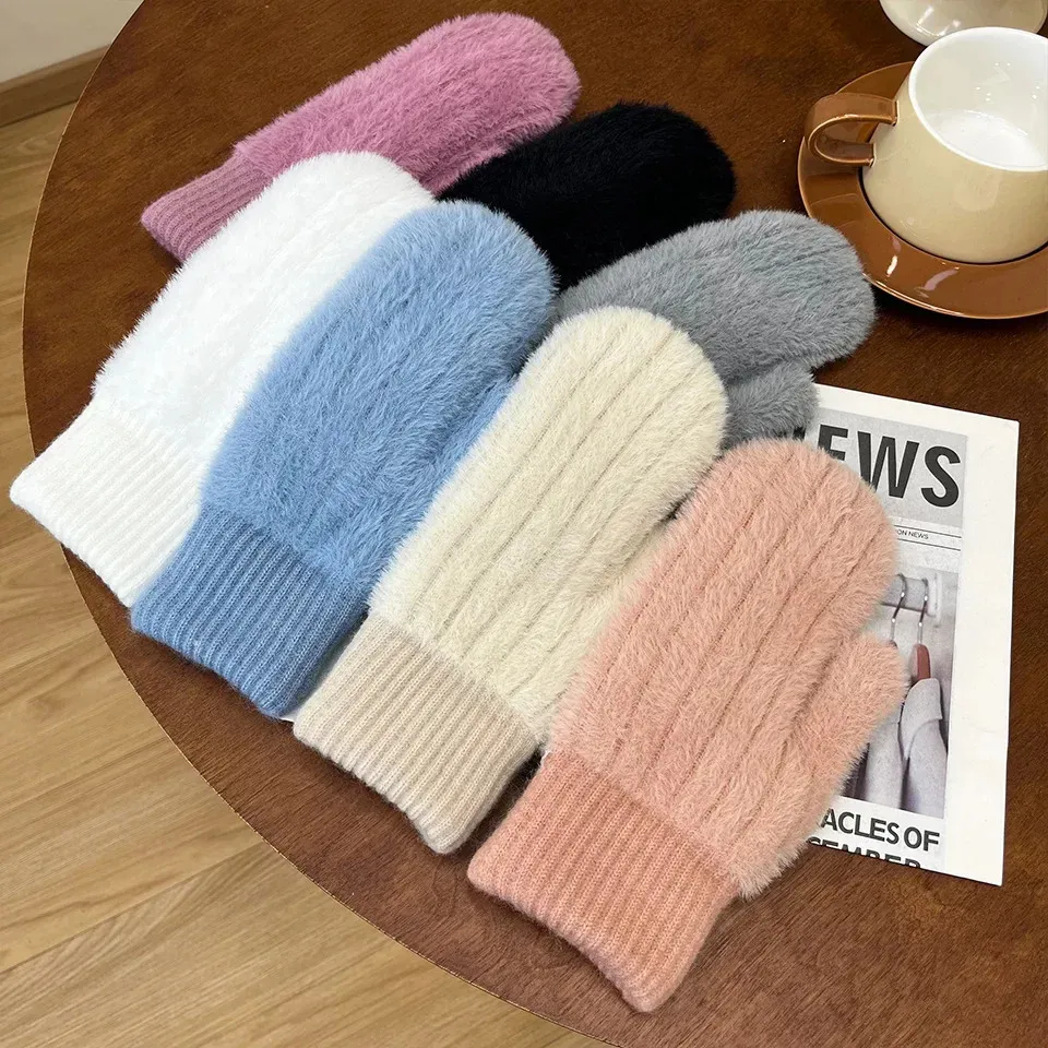 1 paar Frauen Winter Warme Plüsch Handschuhe Koreanische Gestrickte Weiche Volle Finger Fäustlinge Nachahmung Nerz Samt Mädchen Mode Outdoor Handschuhe 240201