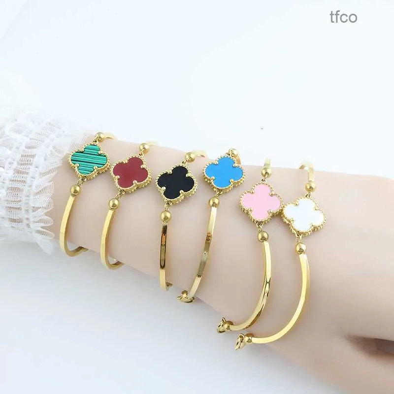 Designer Jewelrys Van Bracciale a quadrifoglio Cleef Braclet Van lover Placcato in oro 4 quadrifogli Collane Bracciali Designer Love Charm Set di gioielli per le donne Ideale