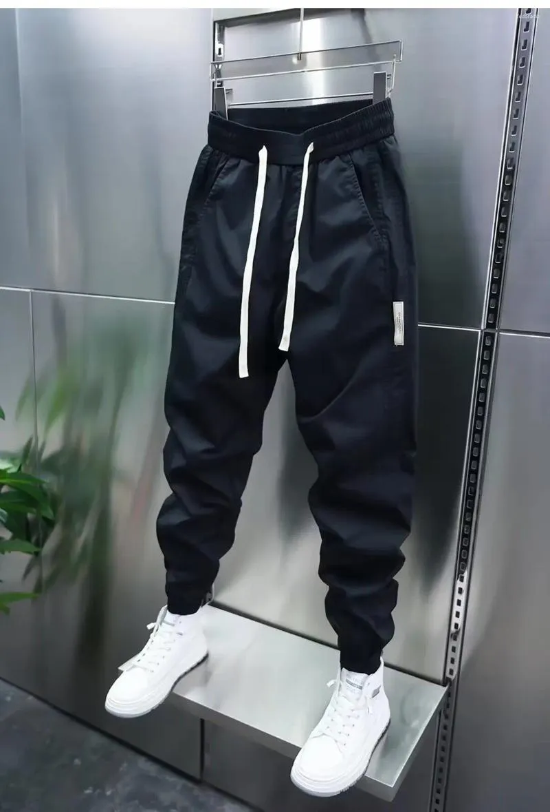 Pantalons pour hommes Cargo Harem 2024 Noir Hip Hop Casual Mâle Joggers Pantalon Mode Streetwear Rétro Rue