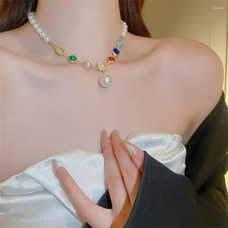 Choker Korea Fashion Kolorowe kryształowe naszyjniki wisiorek dla kobiet krótkie koła akcesoria imprezowe