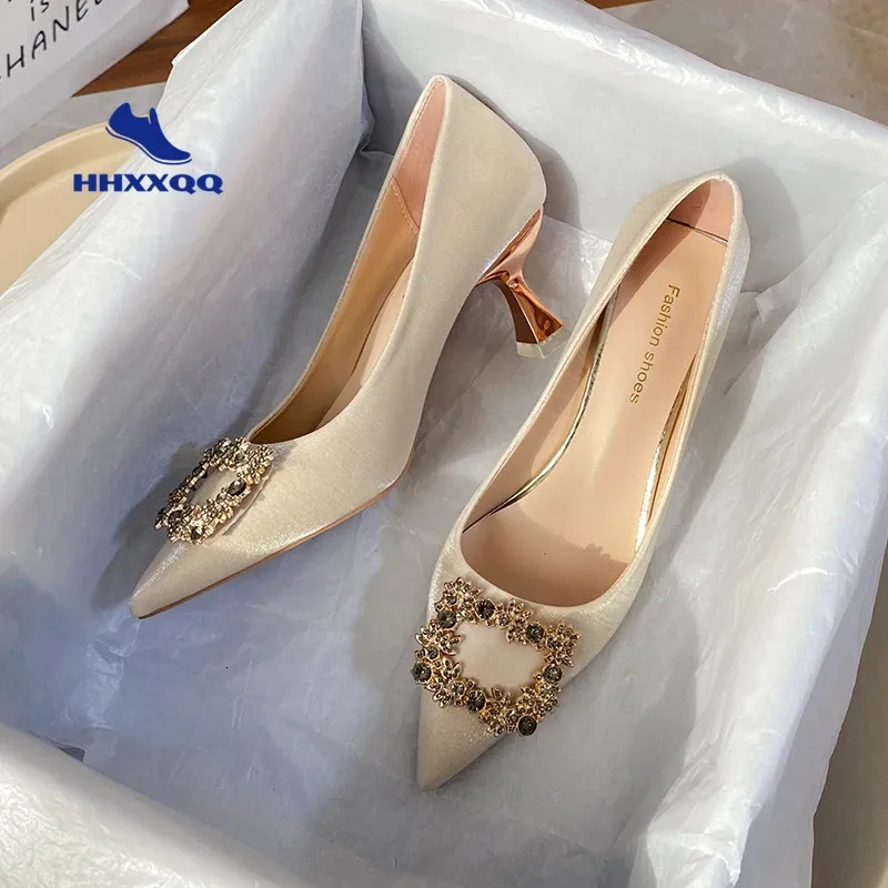 Pailletten Strass Beige Trouwschoenen 7 cm Hoge Hakken Dames Dunne Hakken Met Sexy Pumps Damesschoenen Dames Zomer 240129