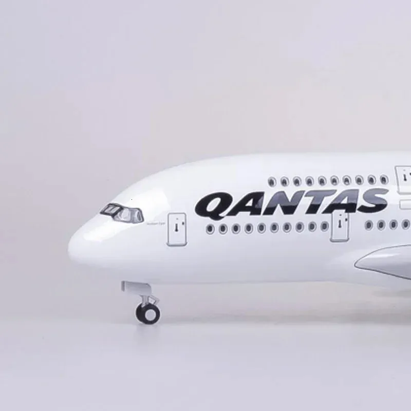QANTAS Airbus A380 1/200スケール Airbus A380-800 Qantas 1/200 Scale by Sky Marks – Pang's