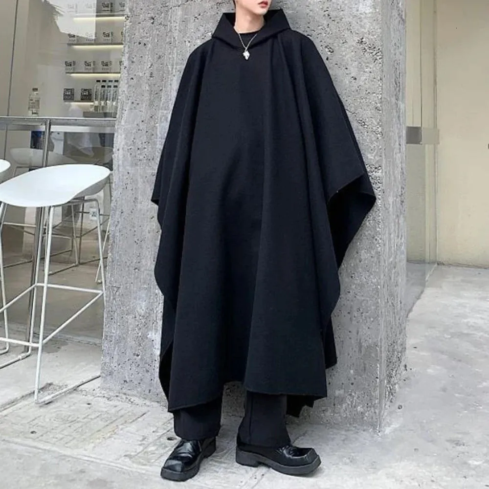 Men Japan Street Style Hooded Robe Cloak Trench Coat Ytterkläder Male Gothic Punk Fashion Show Pullover Long Jacket Overcoat 240118