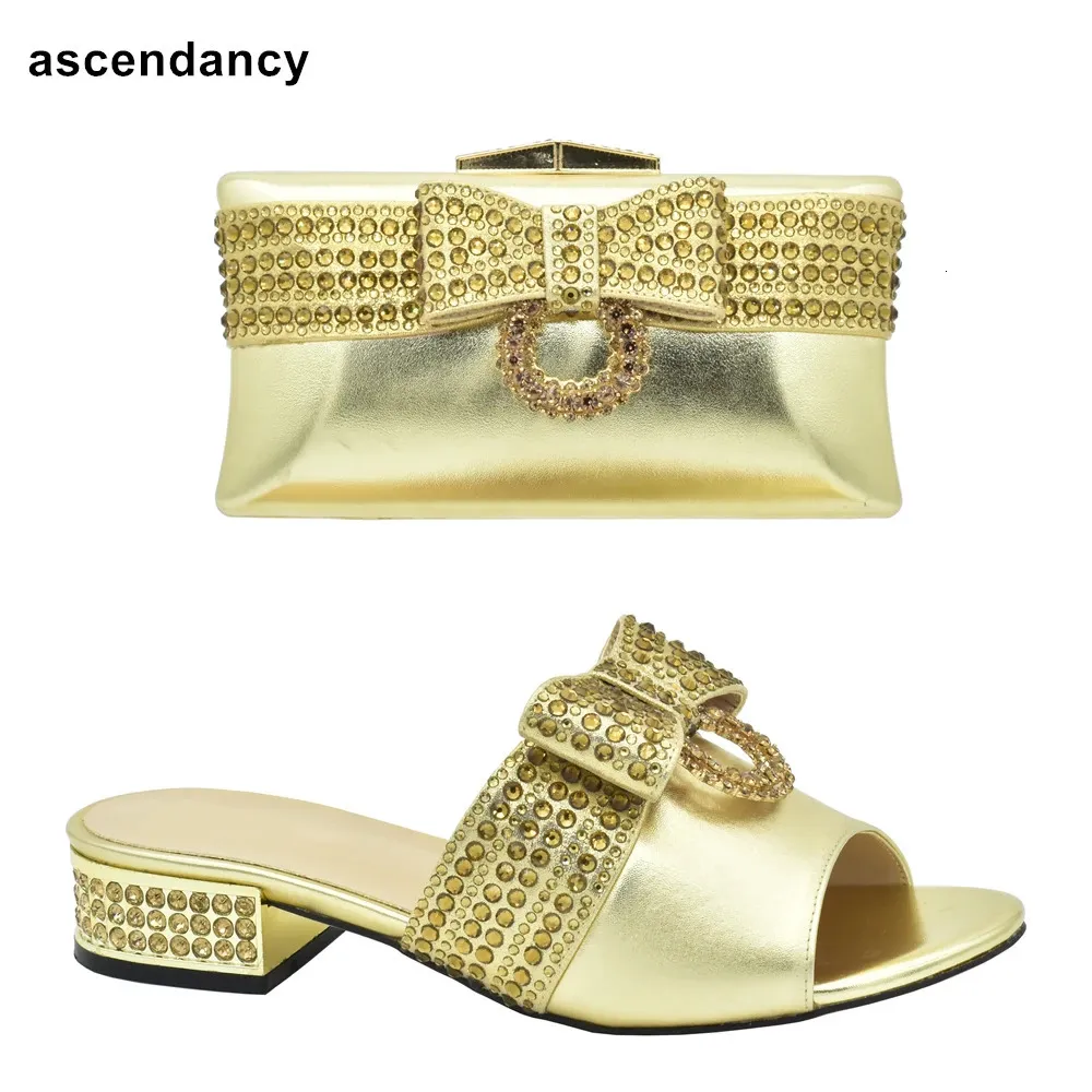 Conjunto de sapatos e bolsas italianas para casamento africano, conjunto de sapatos femininos com bolsas combinando, decorado com strass, festa 240130