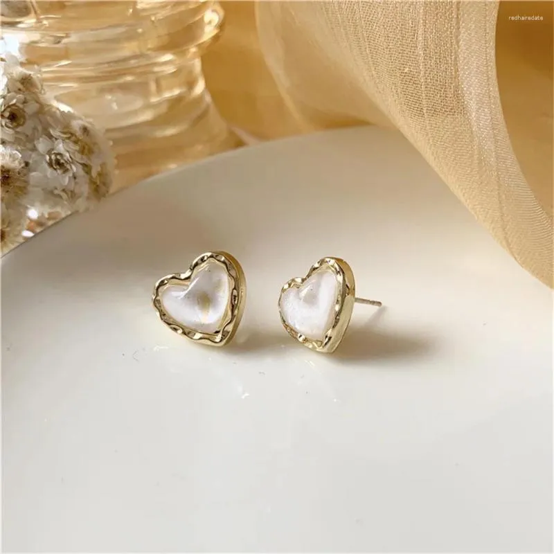 Stud Earrings Womens Fashion The Perfect Accessory For Any Outfit Eternal Accessories Vintage Heart Grace