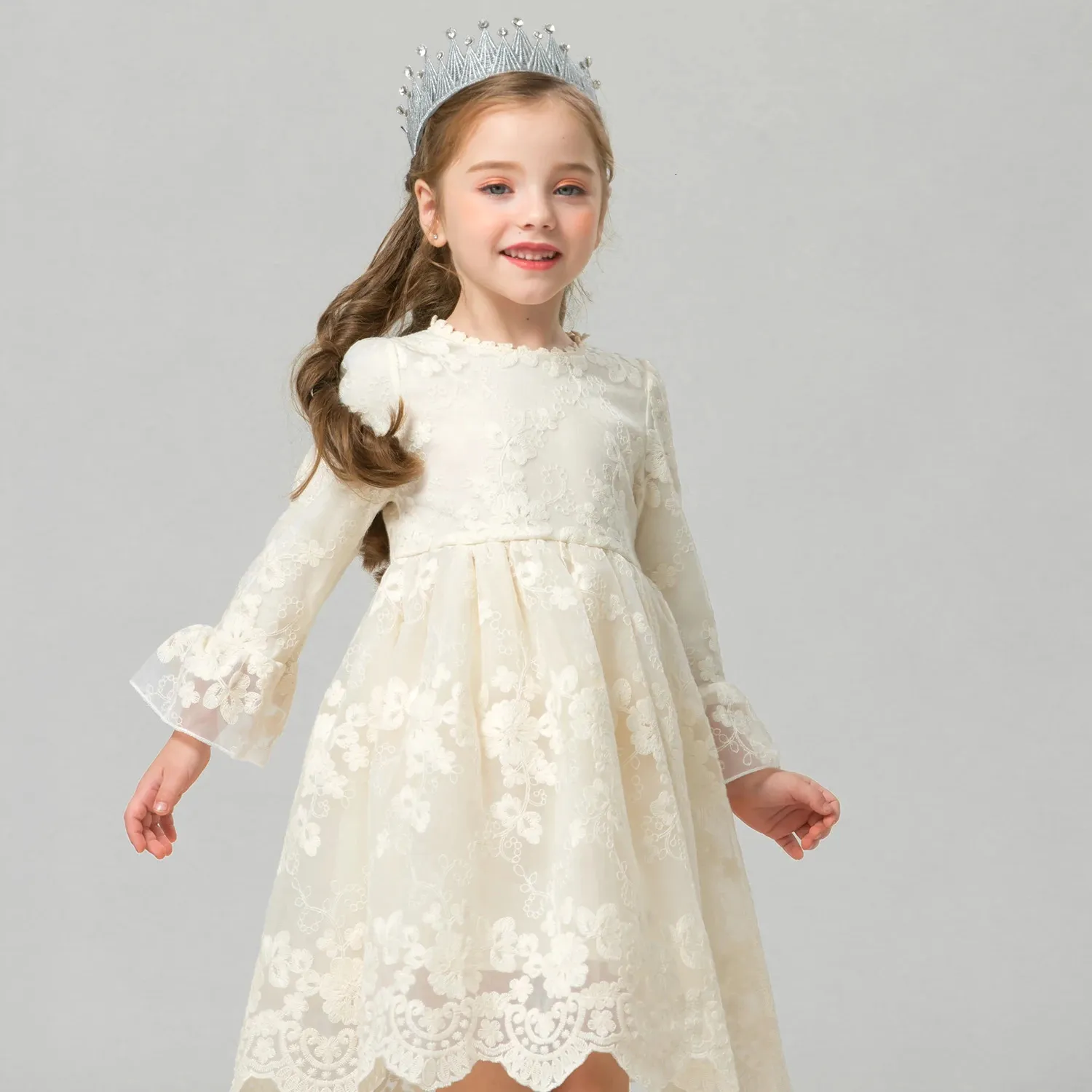 Baby Princess Unicorn Dress Cute Little Girls Primavera maniche lunghe Vestiti Bambini Lace Unicorn Abiti fantasia unicornio menina 240122