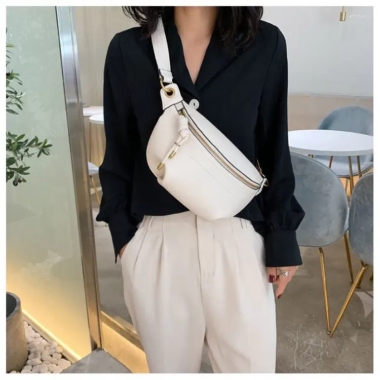 Waist Bags 2024 Women Packs Leather Fanny Letter Belt Shoulder Wild Messenger Fashion Chest Crossbody Bag Bolsos Para Mujer