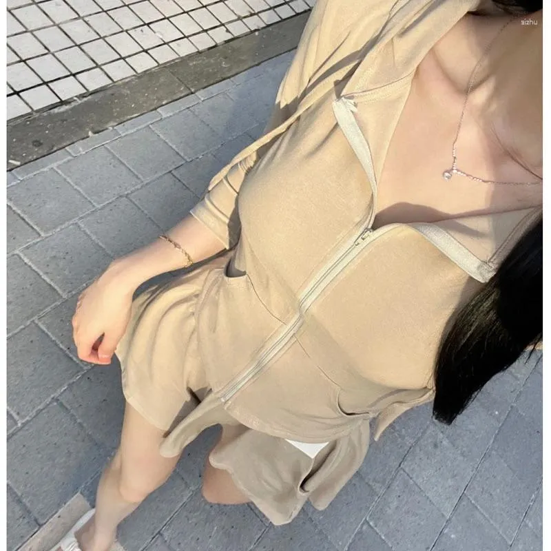 Women's Tracksuits Sweet Girl Sexy Suit Spring/summer Hooded Long-sleeved Jacket High Waist Shorts Two-piece Set Fashion Female Clothes