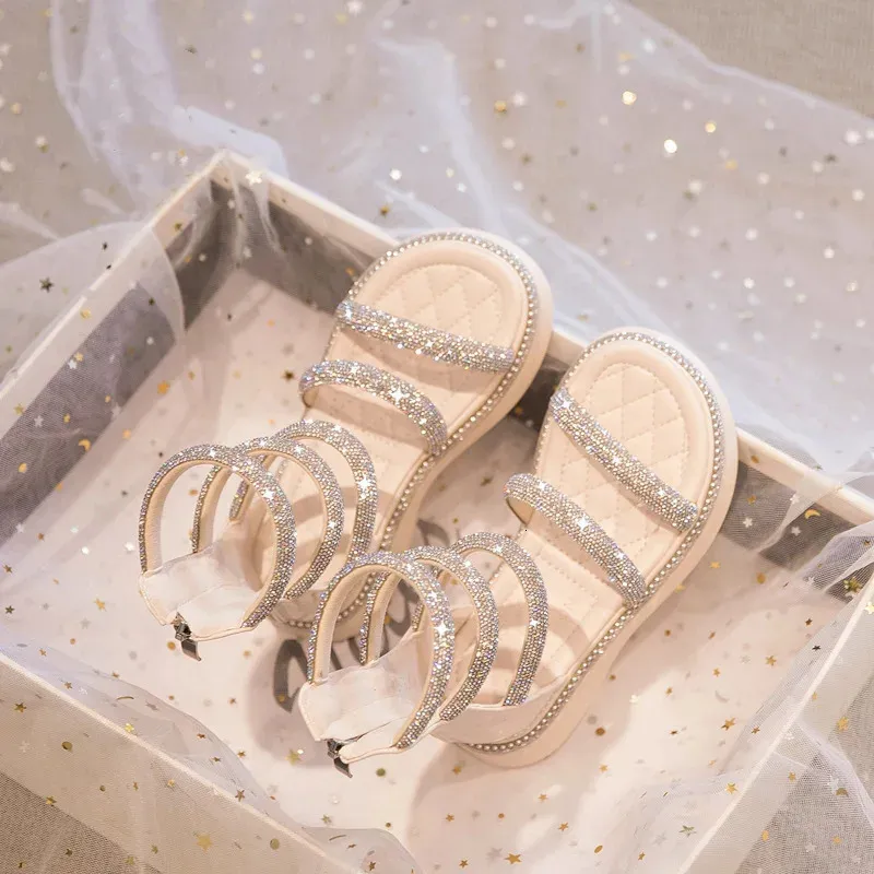 Summer Children's Girls Gladiator Sandaler Rhinestone Crystal Princess Solf Shoes Non-Slip Breattable Fashion Kids Sandals Girls 240130