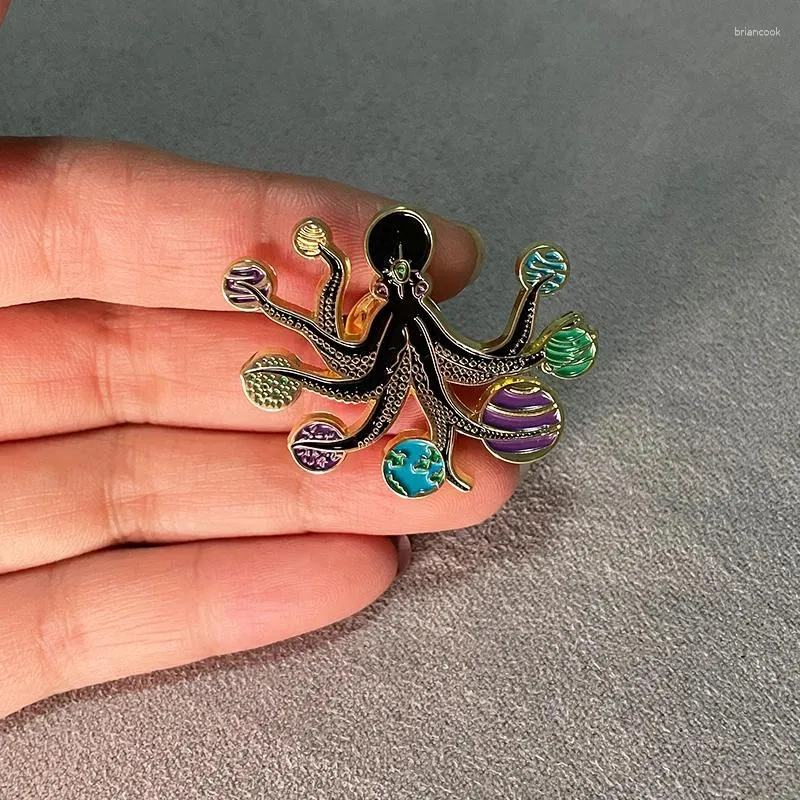 Broschen Fantasy Cartoon Tier Emaille Pin Space Octopus Abzeichen Schmuck Zubehör