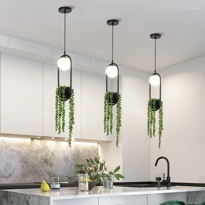 Lampes suspendues Lampe LED Décoration de la maison Nordic Rétro Plante Lumières Fer Art Creative Herbe verte pour salle à manger Allée Café Luminaires